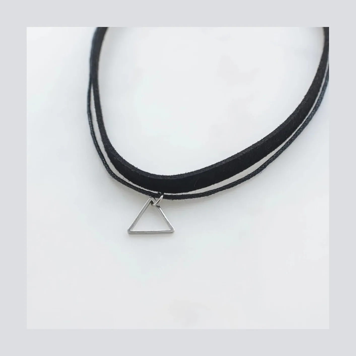 Choker de terciopelo con dije